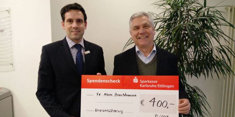 Spendenscheck erhalten!